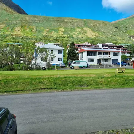 The Painter'S House Siglufjordur Exterior photo